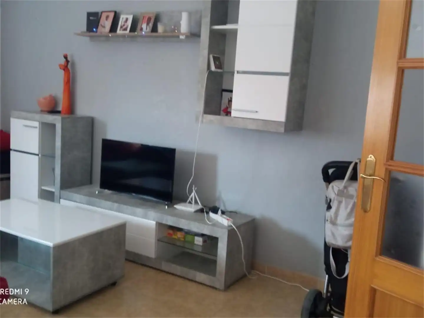 Piso en venta en Calle Úbeda, 10, Santa María del Águila Sala de estar de Piso en venta en El Ejido con Terraza, Trastero y Horno
