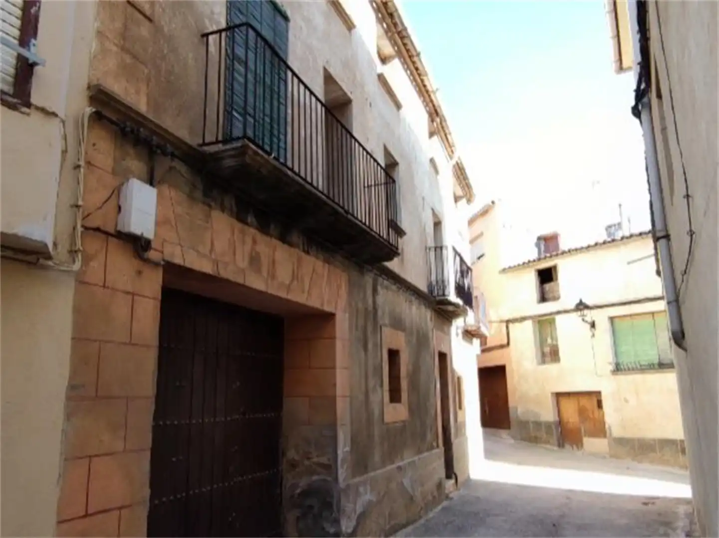 Vista exterior de Casa adosada en venta en Valjunquera con Terraza, Trastero y Balcón