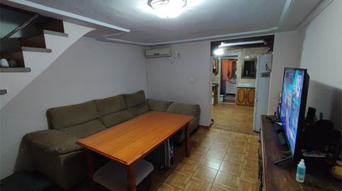 Casa adosada en venda a Plaza de las Magnolias, Morón de la Frontera, Sevilla - imatge 3 Foto 3 de Casa adosada en venda a Plaza de las Magnolias, Morón de la Frontera, Sevilla