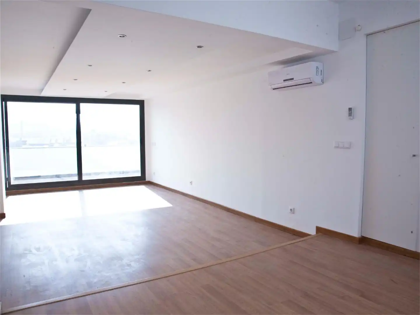 Country homes for sale in Carrer Mig, Artés Country homes for sale in Artés with Air Conditioner, Heating and Parquet flooring