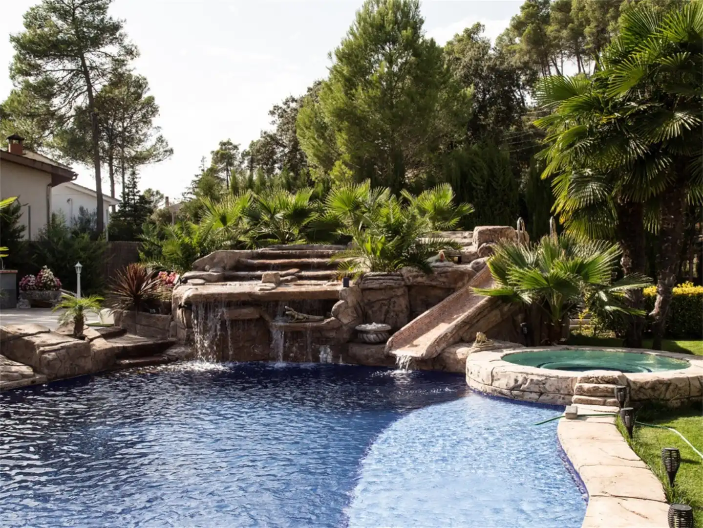 Casa o xalet en venda a Carretera de Santpedor, Bases de Manresa - Carretera de Santpedor Piscina de Casa o xalet en venda en Manresa amb Aire condicionat, Terrassa i Piscina