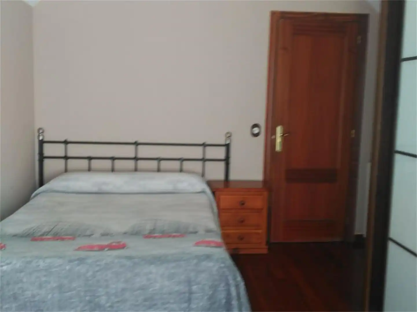 Bedroom of Houses for sale in Santovenia de la Valdoncina  with Heating, Private garden and Parquet flooring