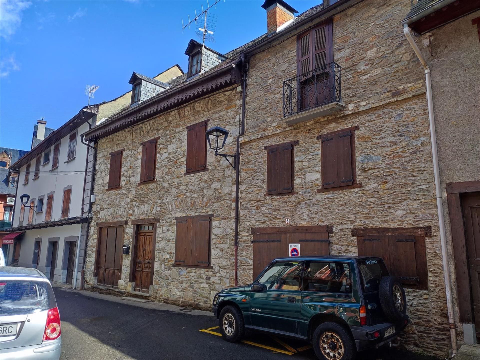 Exterior view of Single-family semi-detached for sale in Bossòst