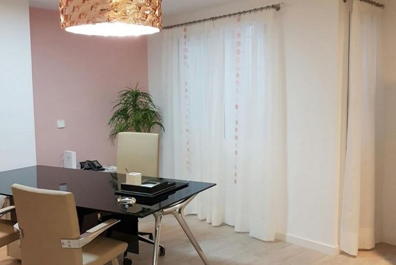 Oficina en venda a Calle Almórida, 4, Centro, Alicante - imatge 1 Foto 1 de Oficina en venda a Calle Almórida, 4, Centro, Alicante