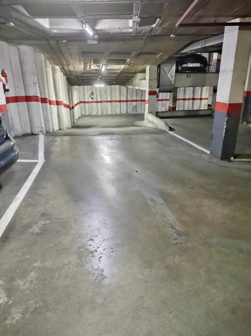 Parking of Garage for sale in  Madrid Capital