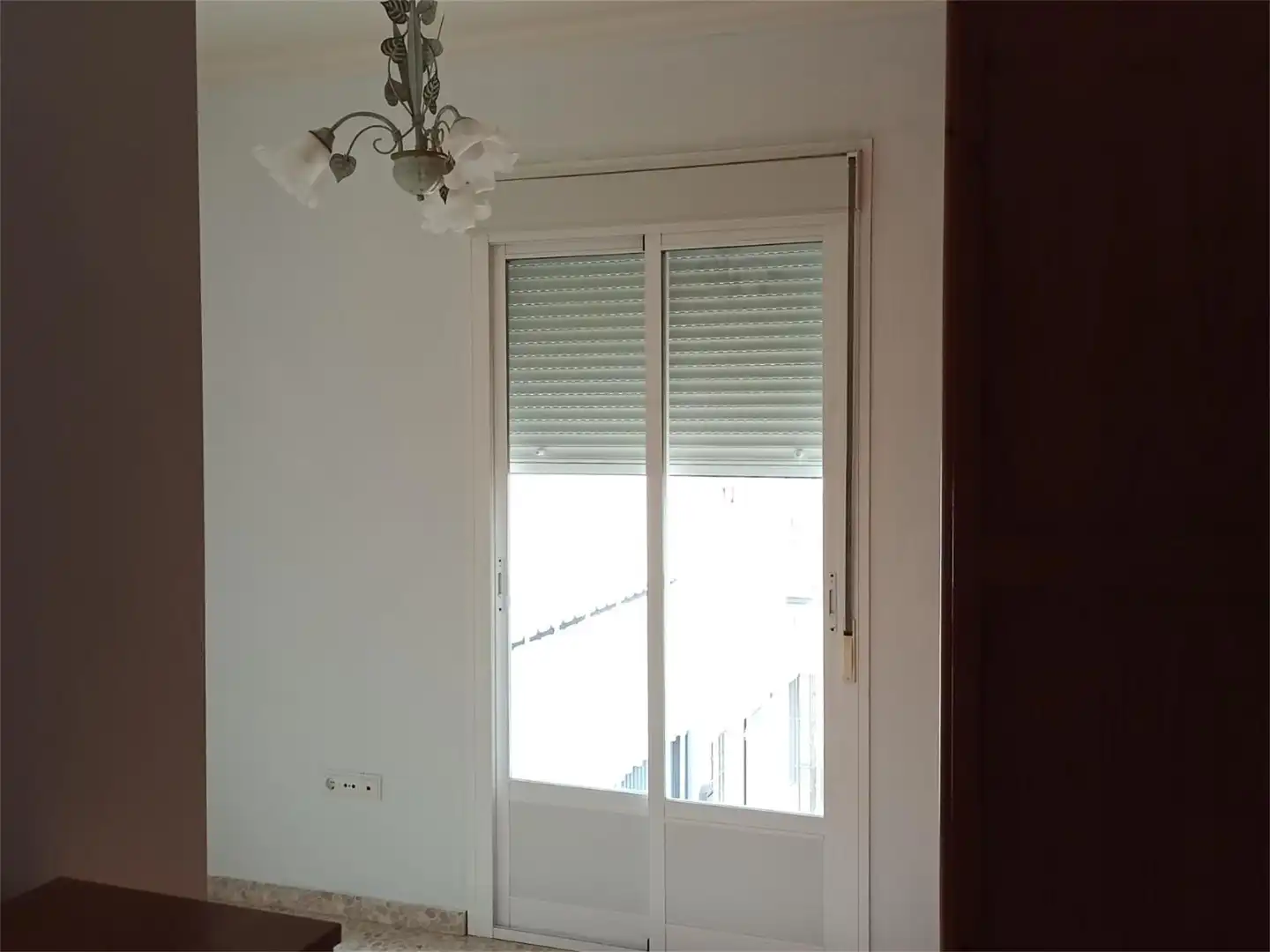 Casa adosada en venta en Calle Flora Tristán, 13, Morón de la Frontera Casa adosada en venta en Morón de la Frontera con Aire acondicionado, Piscina y Balcón
