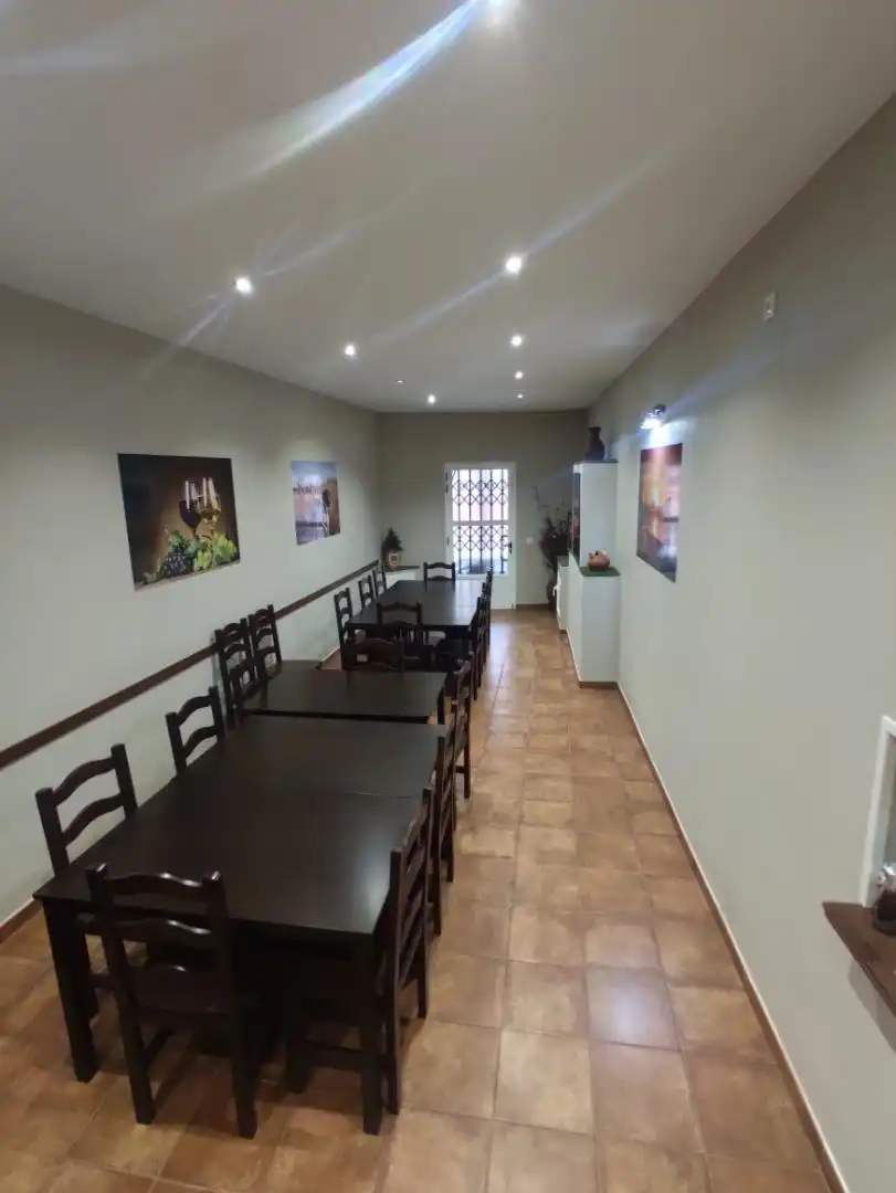 Local en venta en Avenida Dieciocho Julio Travesía Primera, 947, Serradilla del Llano Local en venta en Serradilla del Llano con Aire acondicionado y Calefacción