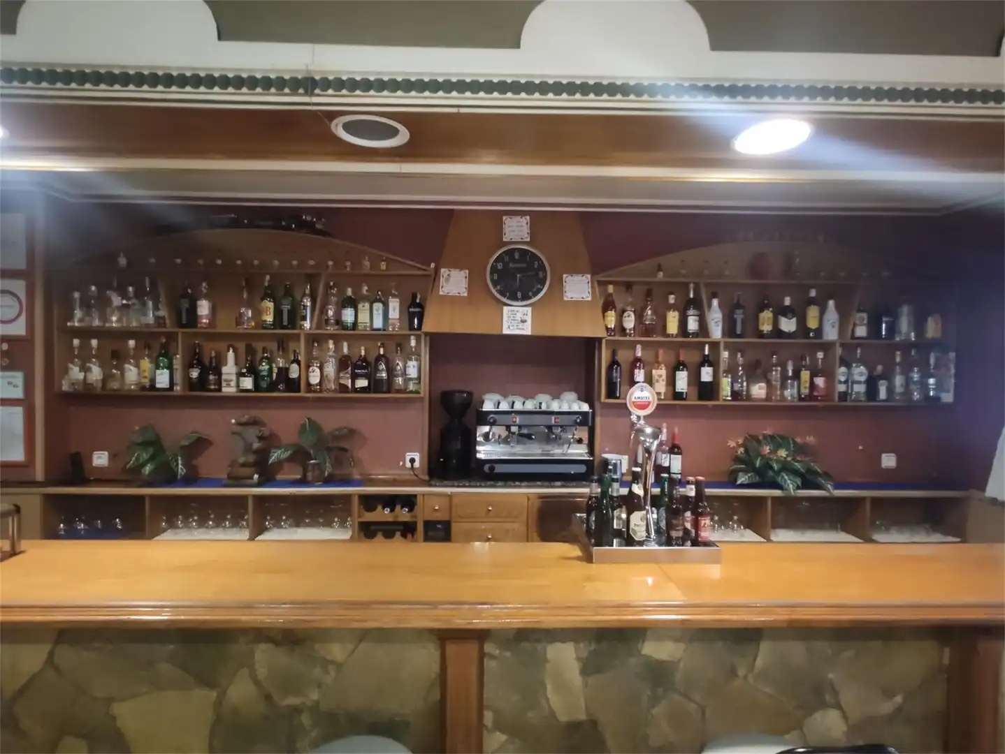 Local en venta en Avenida Dieciocho Julio Travesía Primera, 947, Serradilla del Llano Local en venta en Serradilla del Llano con Aire acondicionado y Calefacción