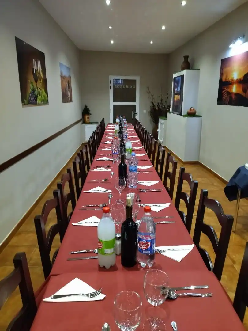 Local en venta en Avenida Dieciocho Julio Travesía Primera, 947, Serradilla del Llano Local en venta en Serradilla del Llano con Aire acondicionado y Calefacción