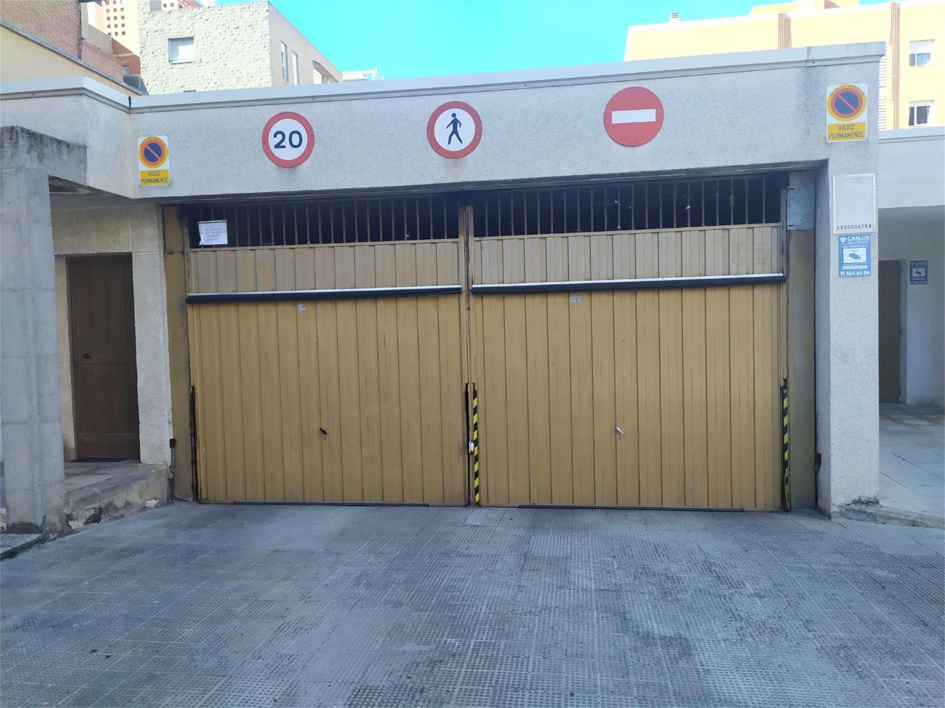 Aparcament de Garatge en venda en  Madrid Capital