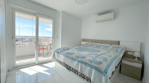 Foto 2 de Pis en venda a Calle Arrecife, 1, Punta Prima, Alicante