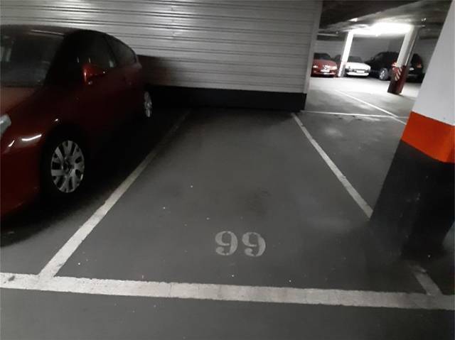 Garaje en Venta en Calle de las Trompas, 22 en Cuatro vientos