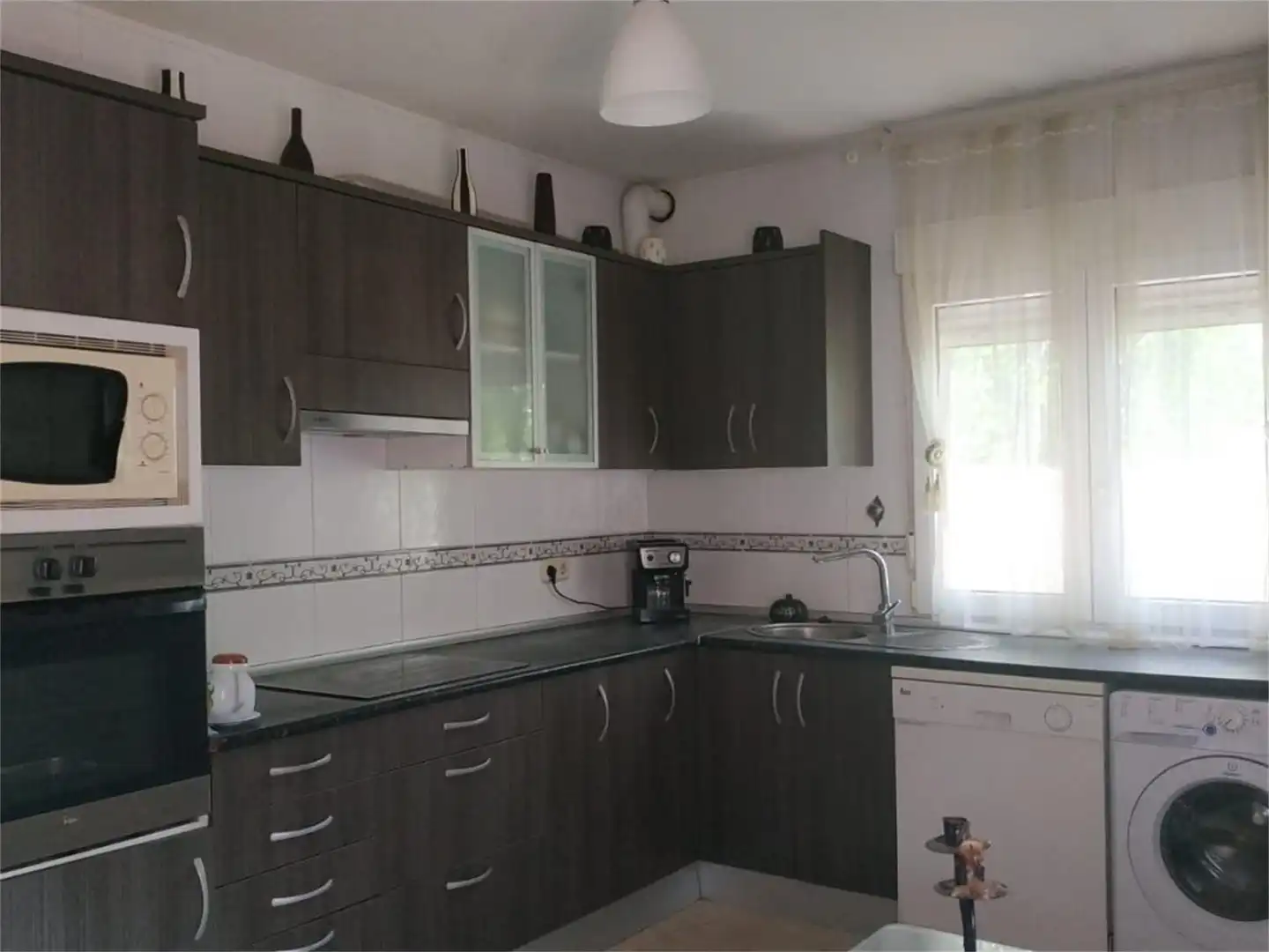 Casa o chalet en venta en Calle Chaparros, 6, Pino Alto - Navarredonda Cocina de Casa o chalet en venta en Valdemorillo con Aire acondicionado y Terraza