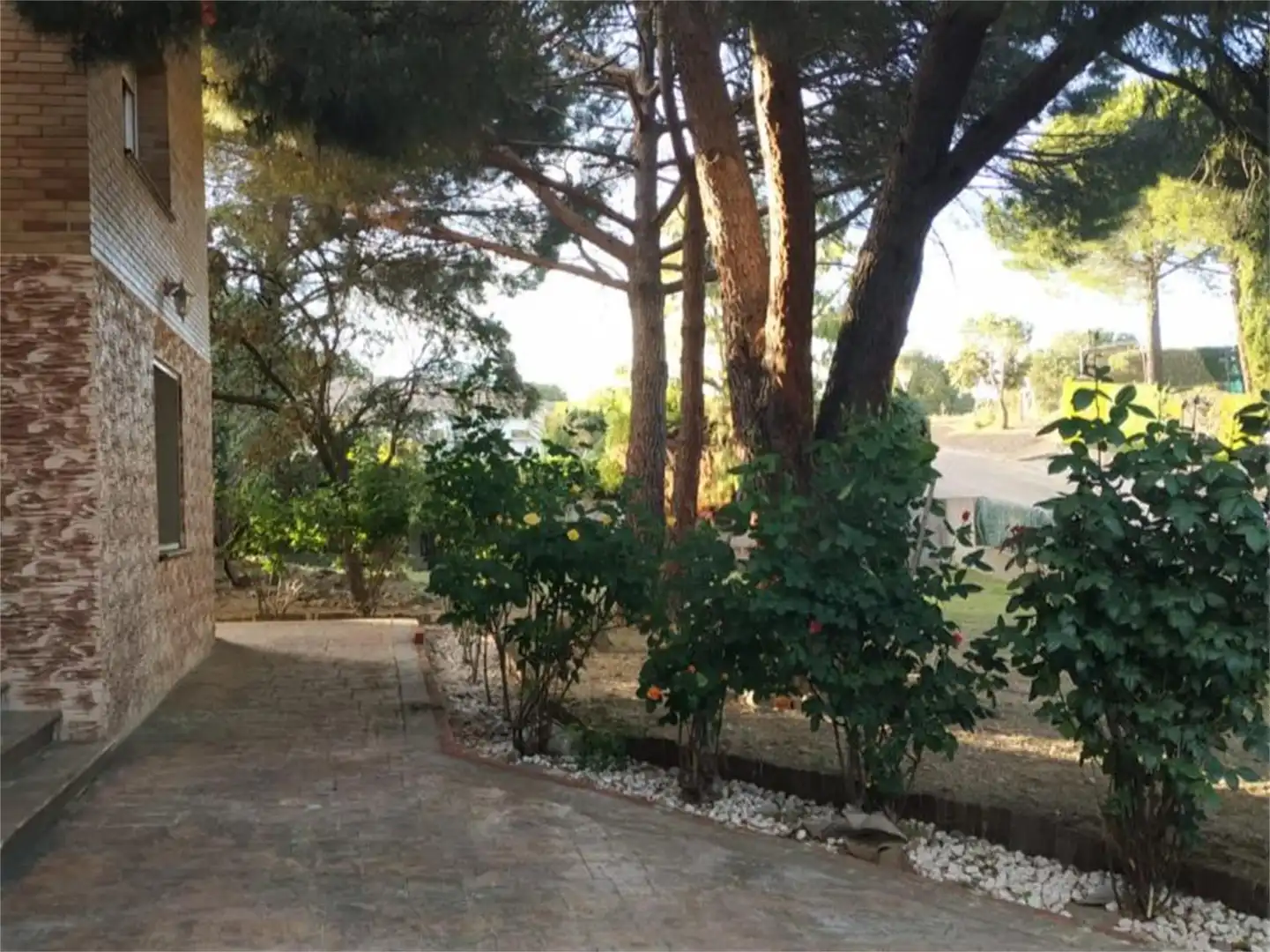 Casa o chalet en venta en Calle Chaparros, 6, Pino Alto - Navarredonda Jardín de Casa o chalet en venta en Valdemorillo con Aire acondicionado y Terraza