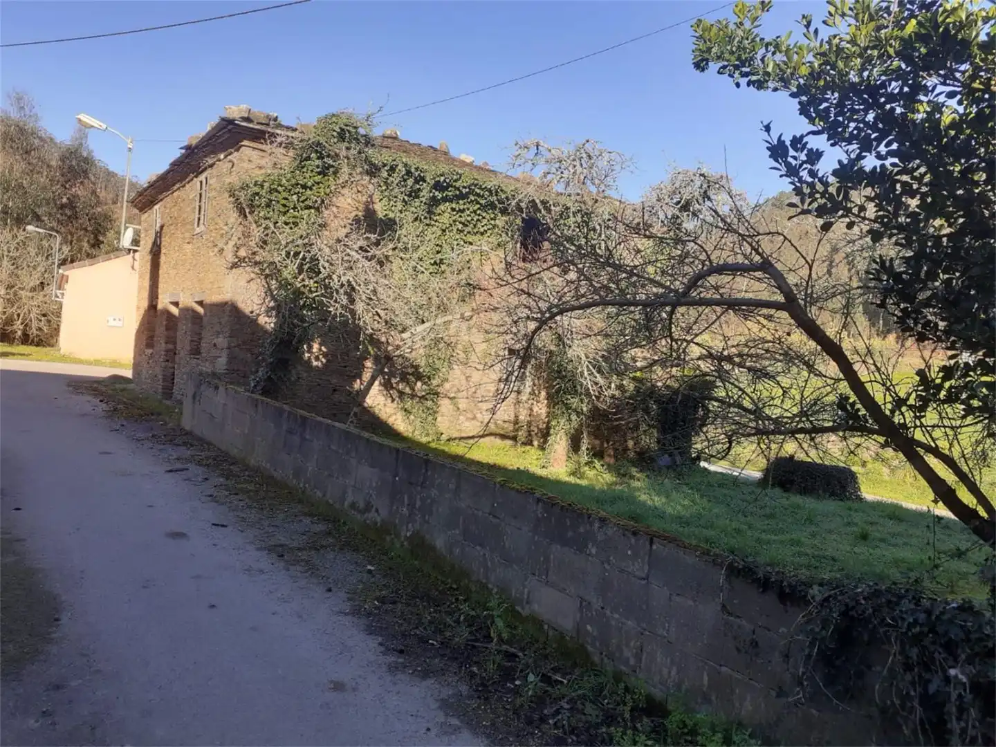 Houses for sale in Trabada, Trabada Houses for sale in Trabada