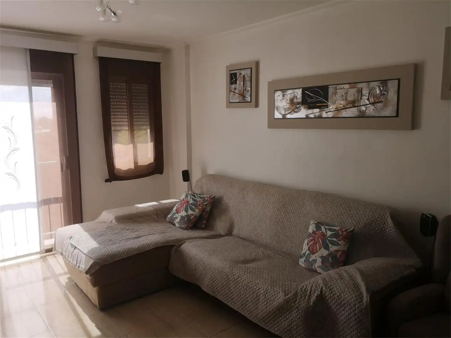 Piso en venta en Calle Isla Mindoro, 29, Alhama de Murcia ciudad Sala de estar de Piso en venta en Alhama de Murcia con Aire acondicionado, Calefacción y Terraza