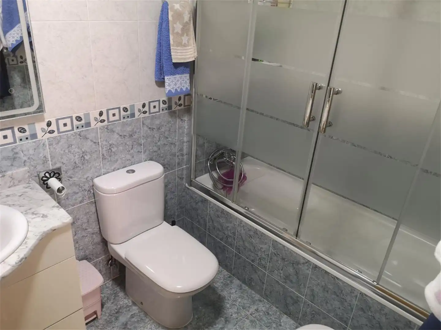 Piso en venta en Calle Isla Mindoro, 29, Alhama de Murcia ciudad Baño de Piso en venta en Alhama de Murcia con Aire acondicionado, Calefacción y Terraza