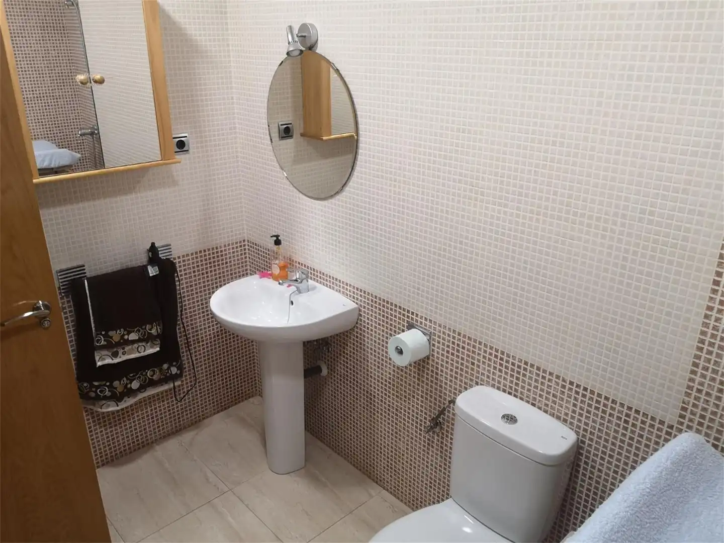 Piso en venta en Calle Isla Mindoro, 29, Alhama de Murcia ciudad Baño de Piso en venta en Alhama de Murcia con Aire acondicionado, Calefacción y Terraza