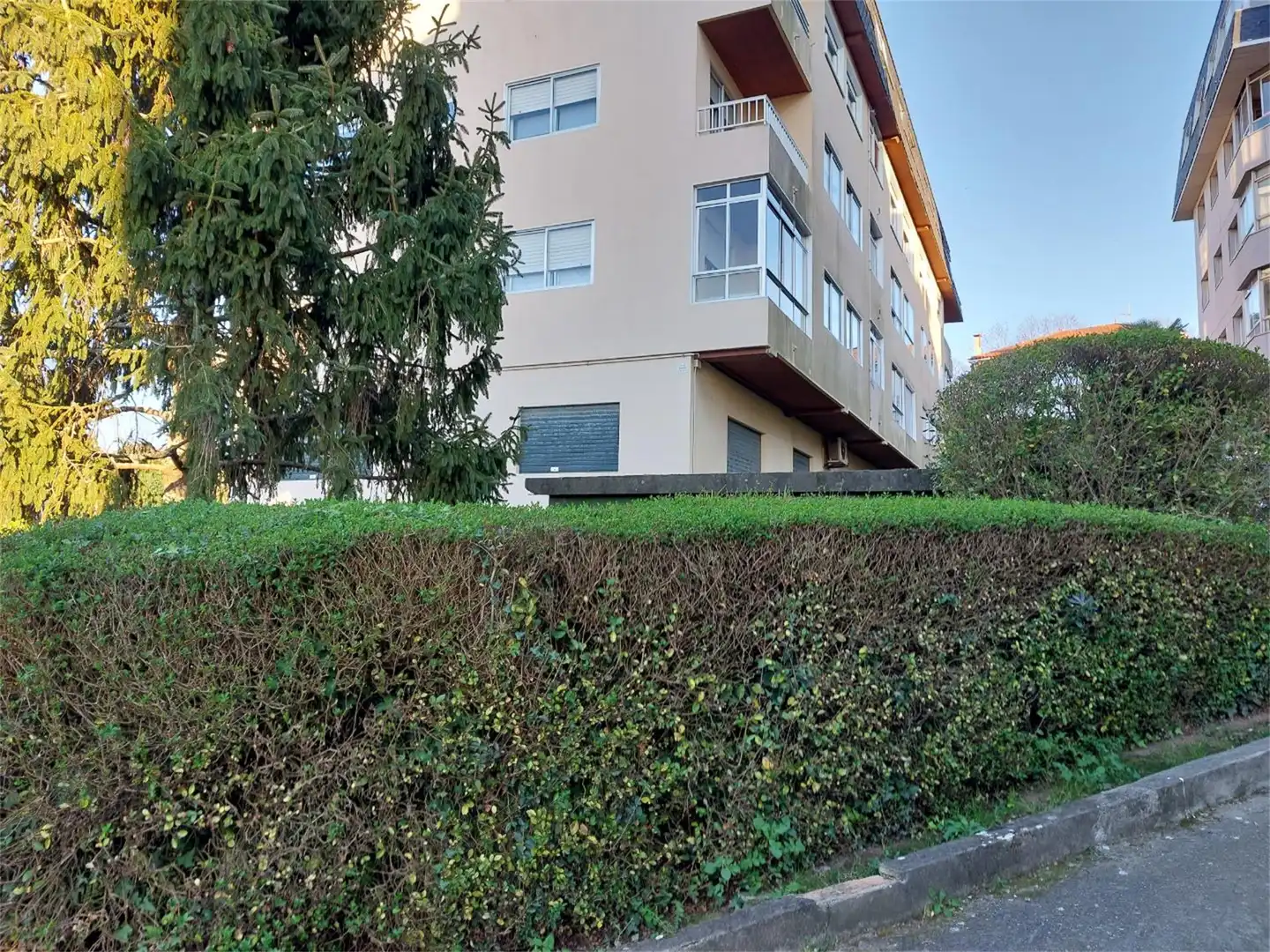 Exterior view of Office for sale in Vigo 