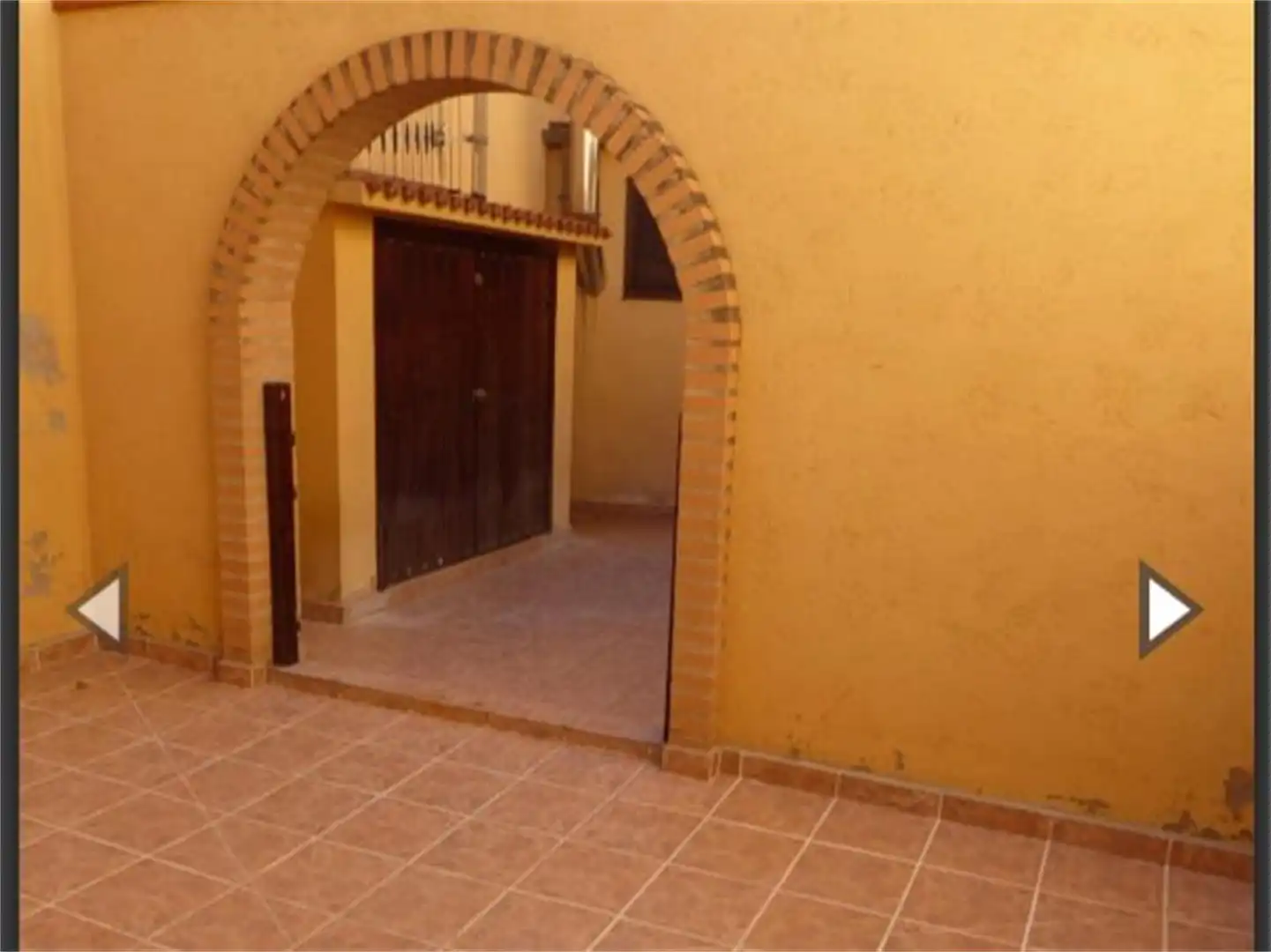 Casa adosada en venda a Carrer Les Roques, 16, Avinyonet del Penedès Casa adosada en venda en Avinyonet del Penedès amb Calefacció, Terrassa i Moblat