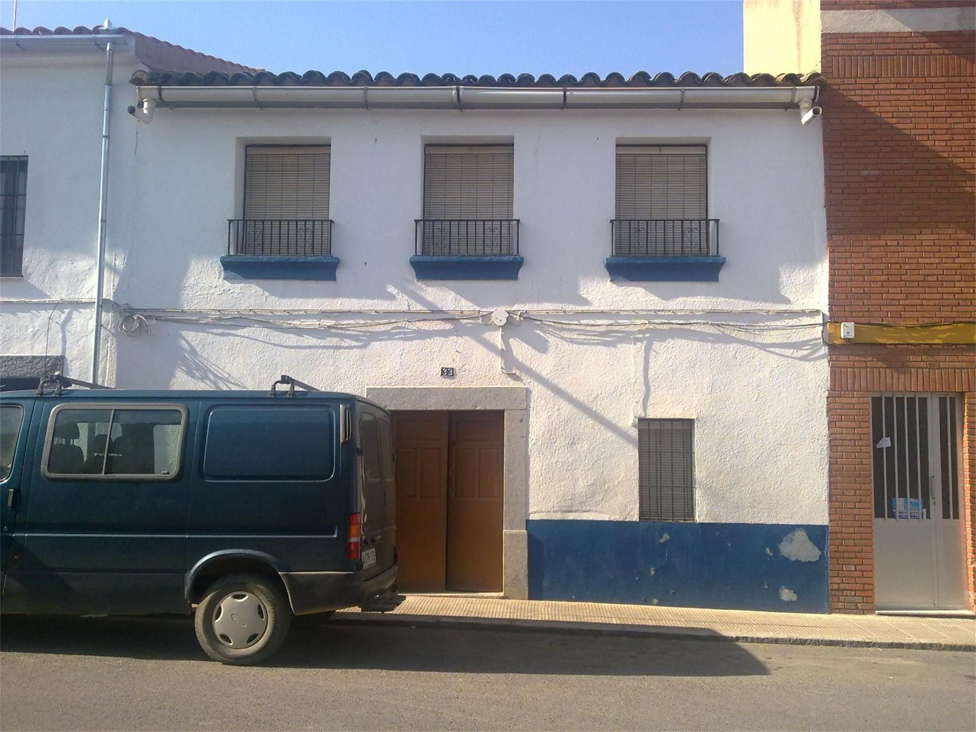 Vista exterior de Casa adosada en venda en Belalcázar