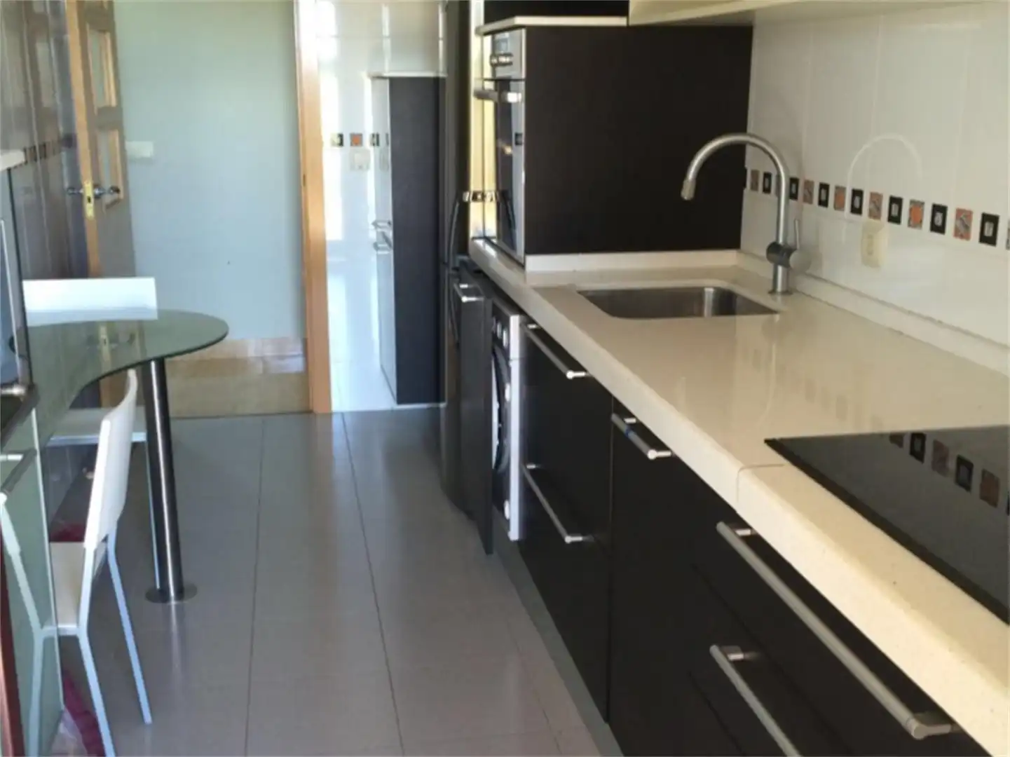 Planta baja en venta en El Cueto, Valverde de la Virgen Cocina de Planta baja en venta en Valverde de la Virgen con Calefacción, Jardín privado y Parquet