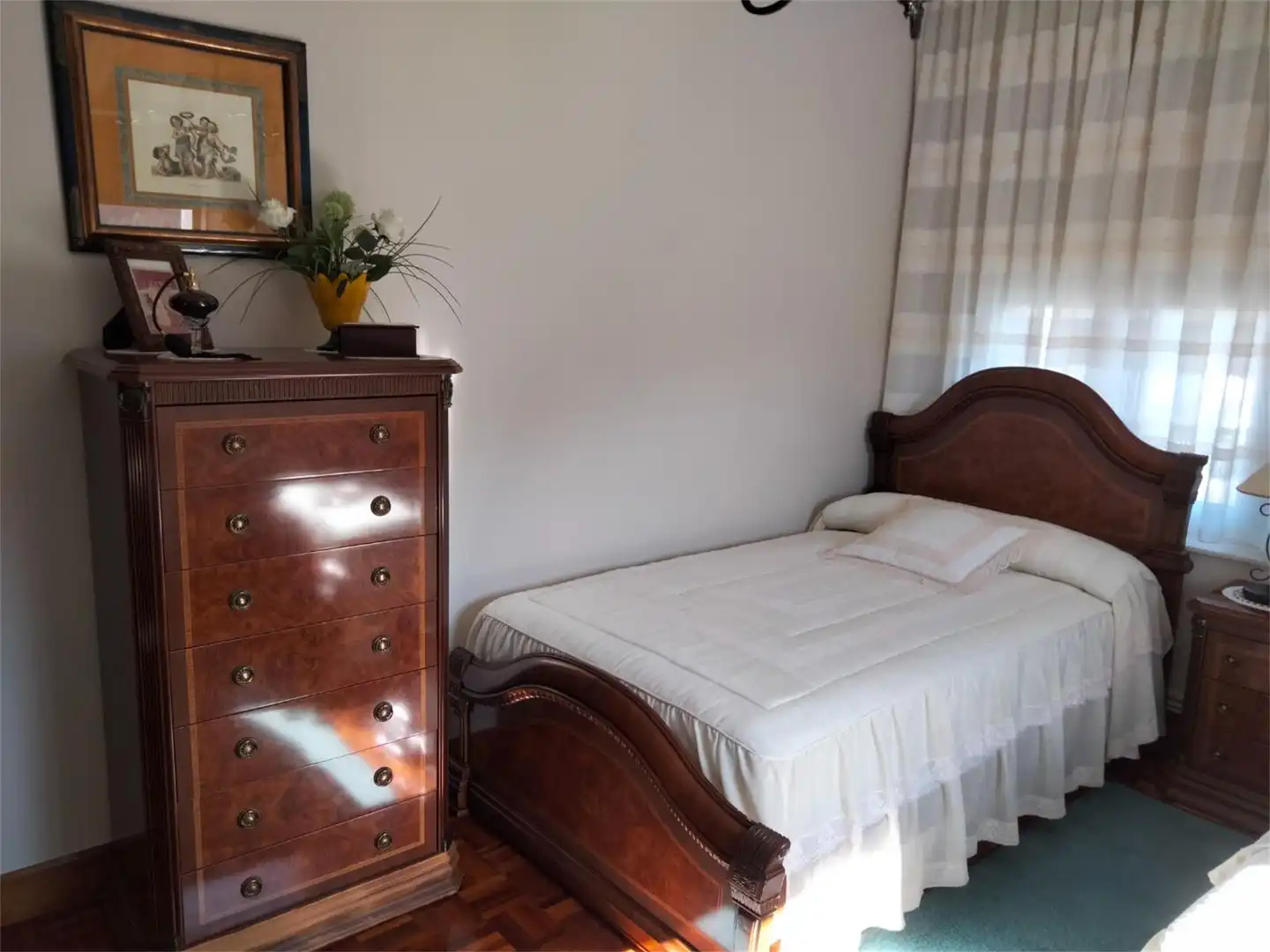 Wohnung zum Verkauf in Barrio San Ignacio, 19, Legazpi Schlafzimmer von Wohnung zum Verkauf in Legazpi mit Balkon