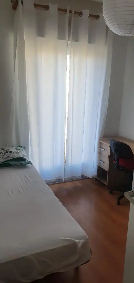 Room in Avenida de Pío XII, 10, Hospital - Nuevo Centro de Talavera de la Reina Room in Avenida de Pío XII, 10, Hospital - Nuevo Centro de Talavera de la Reina