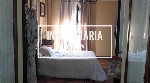 Foto 4 de Casa adosada en venda a Calle Perdiz, Salesianos, Sevilla