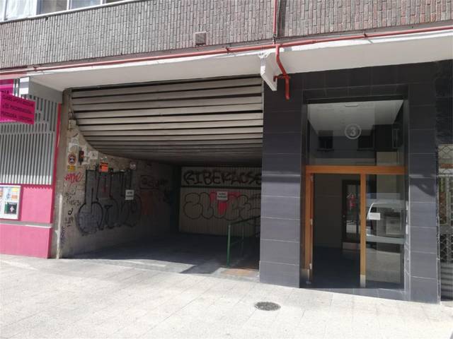 Garaje en Venta en Calle de Perú, 3 en El Pilar