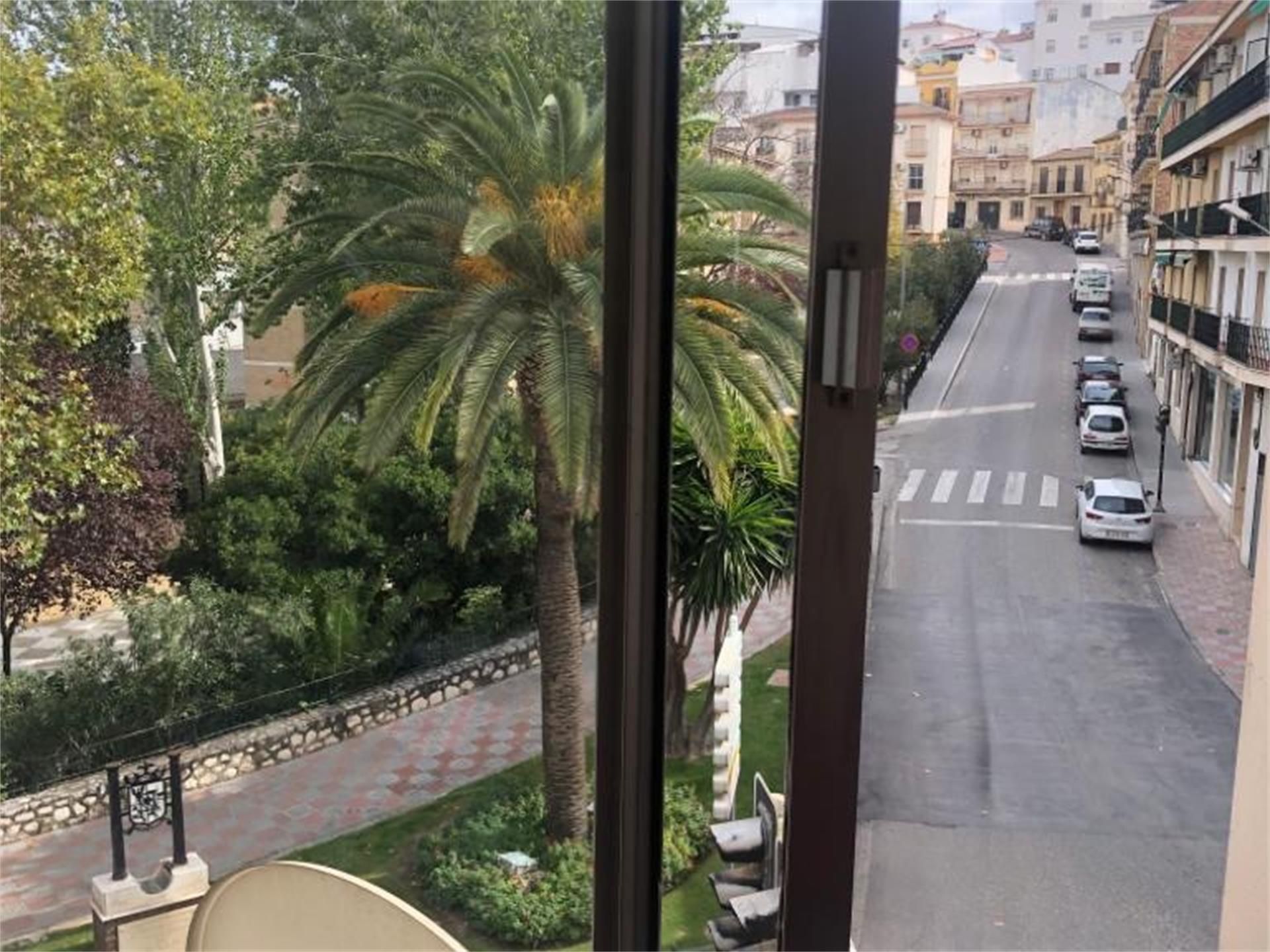 Vista exterior de Piso en venta en Priego de Córdoba con Aire acondicionado, Calefacción y Horno