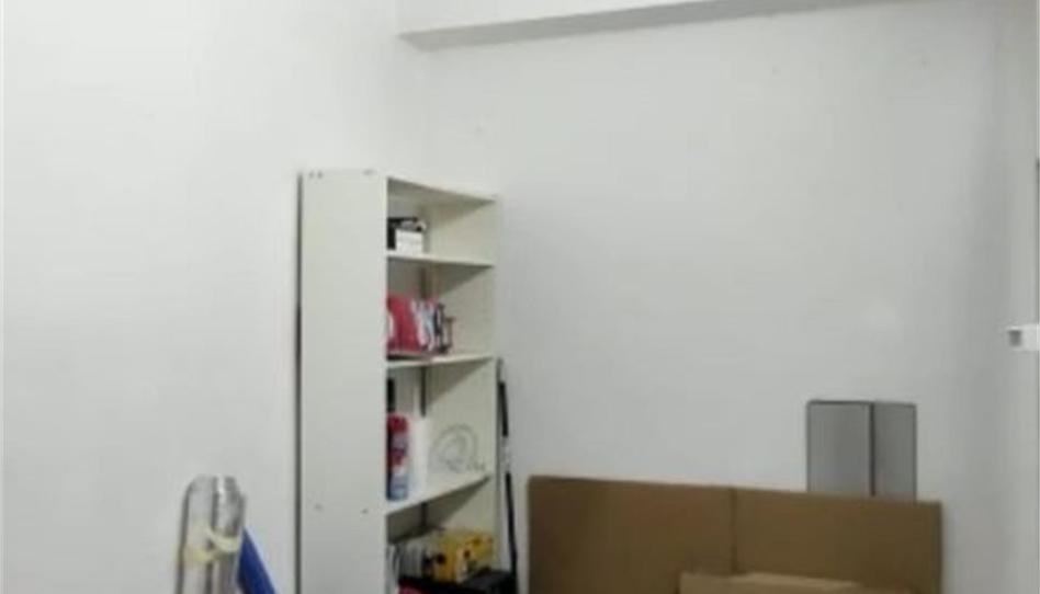 Box room to rent in Avinguda de L'eramprunyà, 93, Diagonal - Colomeres, Barcelona - image 1 Photo 1 of Box room to rent in Avinguda de L'eramprunyà, 93, Diagonal - Colomeres, Barcelona