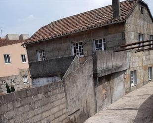 Vista exterior de Casa o xalet en venda en Pontevedra Capital  amb Jardí privat i Terrassa