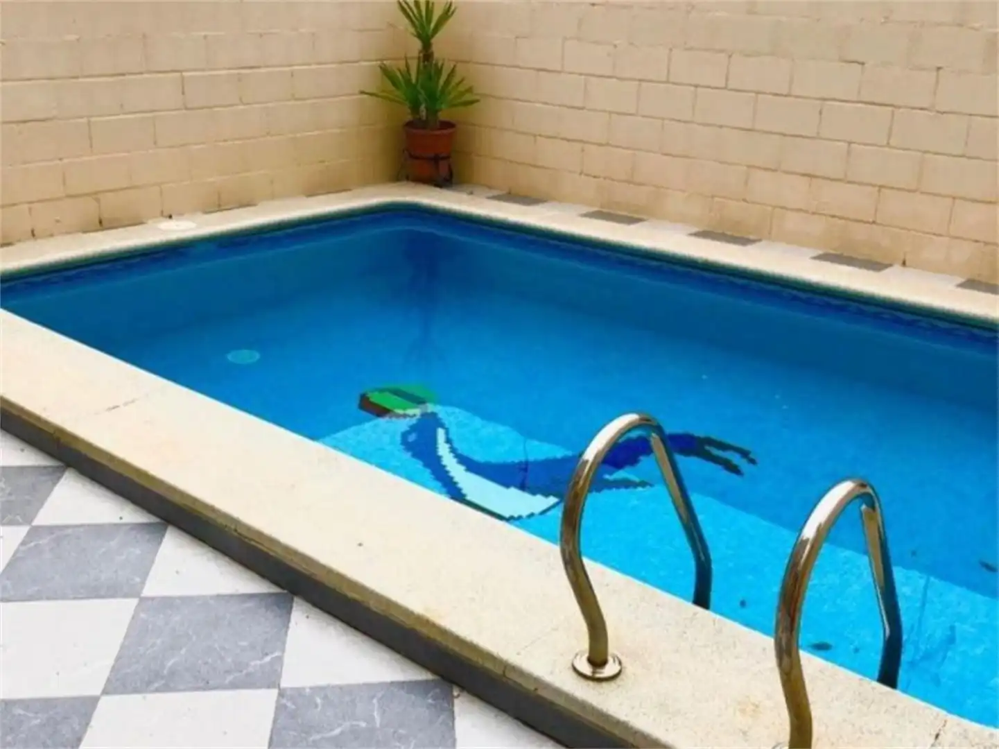 Casa adosada en venta en Calle General Luis Fernández Córdoba, Guadalcázar Piscina de Casa adosada en venta en Guadalcázar con Aire acondicionado, Calefacción y Trastero