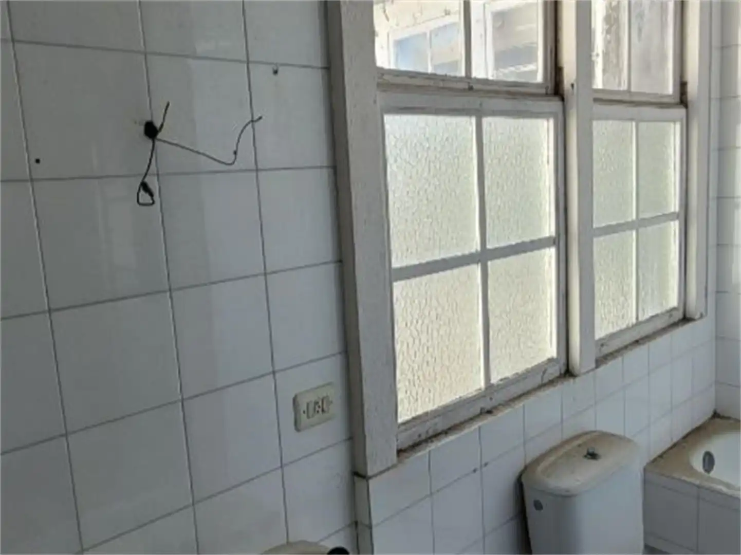 Detached homes for sale in Rúa Do Castro, Casco Histórico Bathroom of Detached homes for sale in Santiago de Compostela