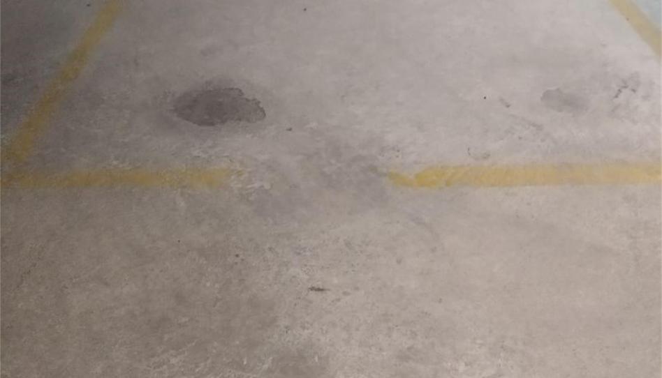 Foto 1 de Garaje en venta en Calle Madre Teresa de Calcuta, 23, El Pinillo, Málaga