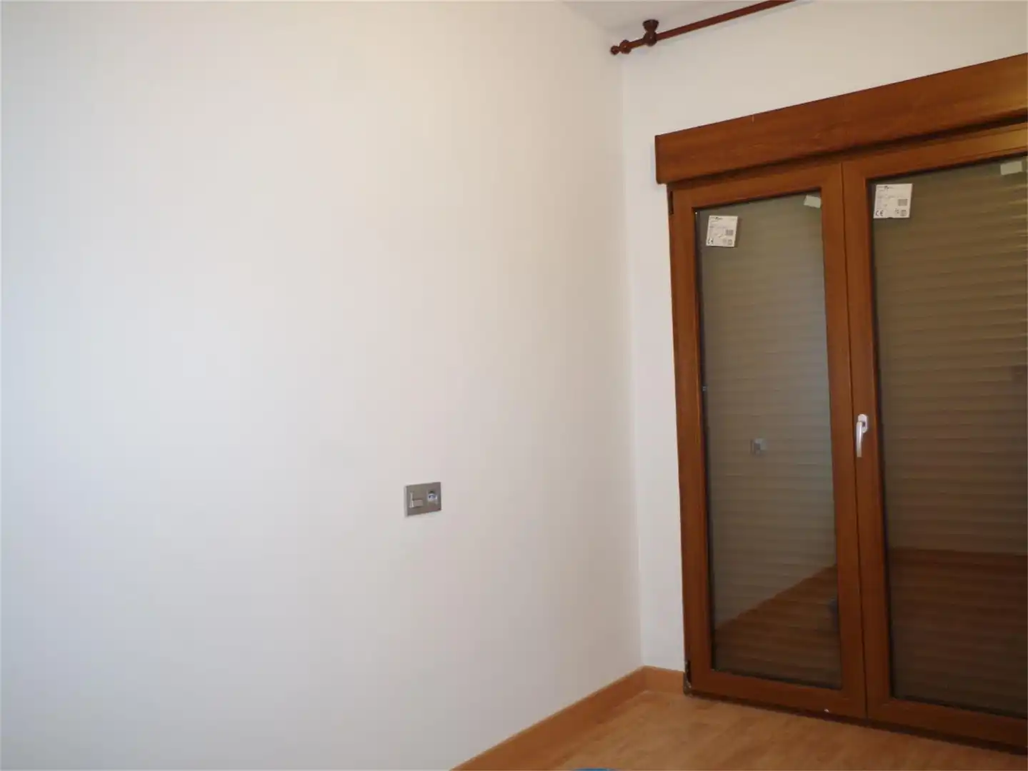 Wohnung zum Verkauf in Plaza de San Pascual, Pinos Puente Wohnung zum Verkauf in Pinos Puente mit Balkon