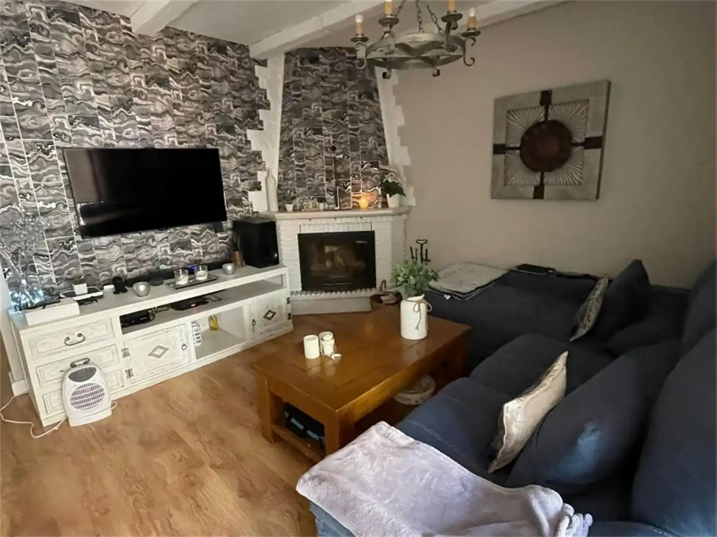 Living room of Detached homes for sale in Algeciras  with Air Conditioner, Heating and Private garden