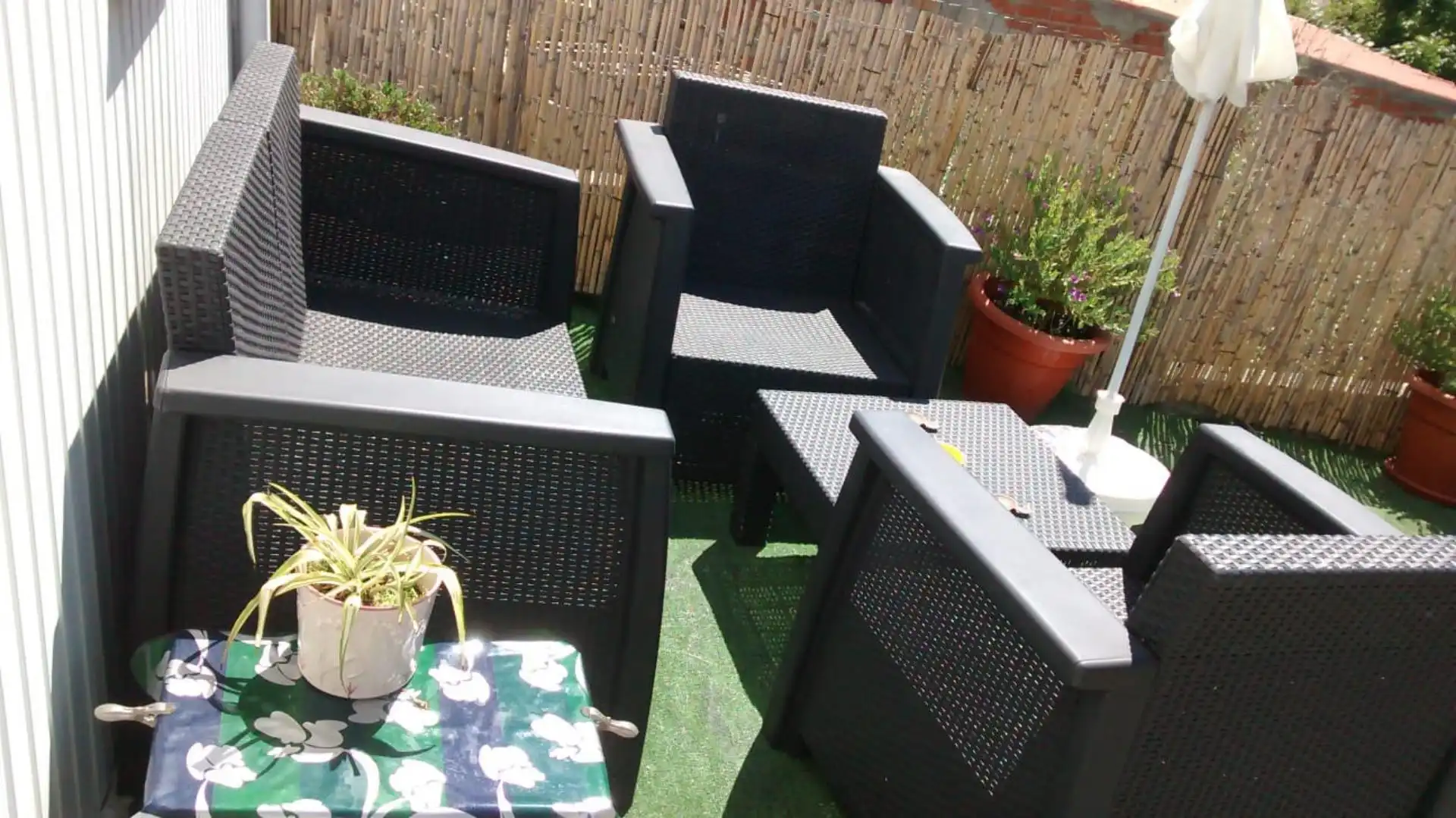 Terraza de Casa o chalet de alquiler en Cariño con Jardín privado, Parquet y Amueblado