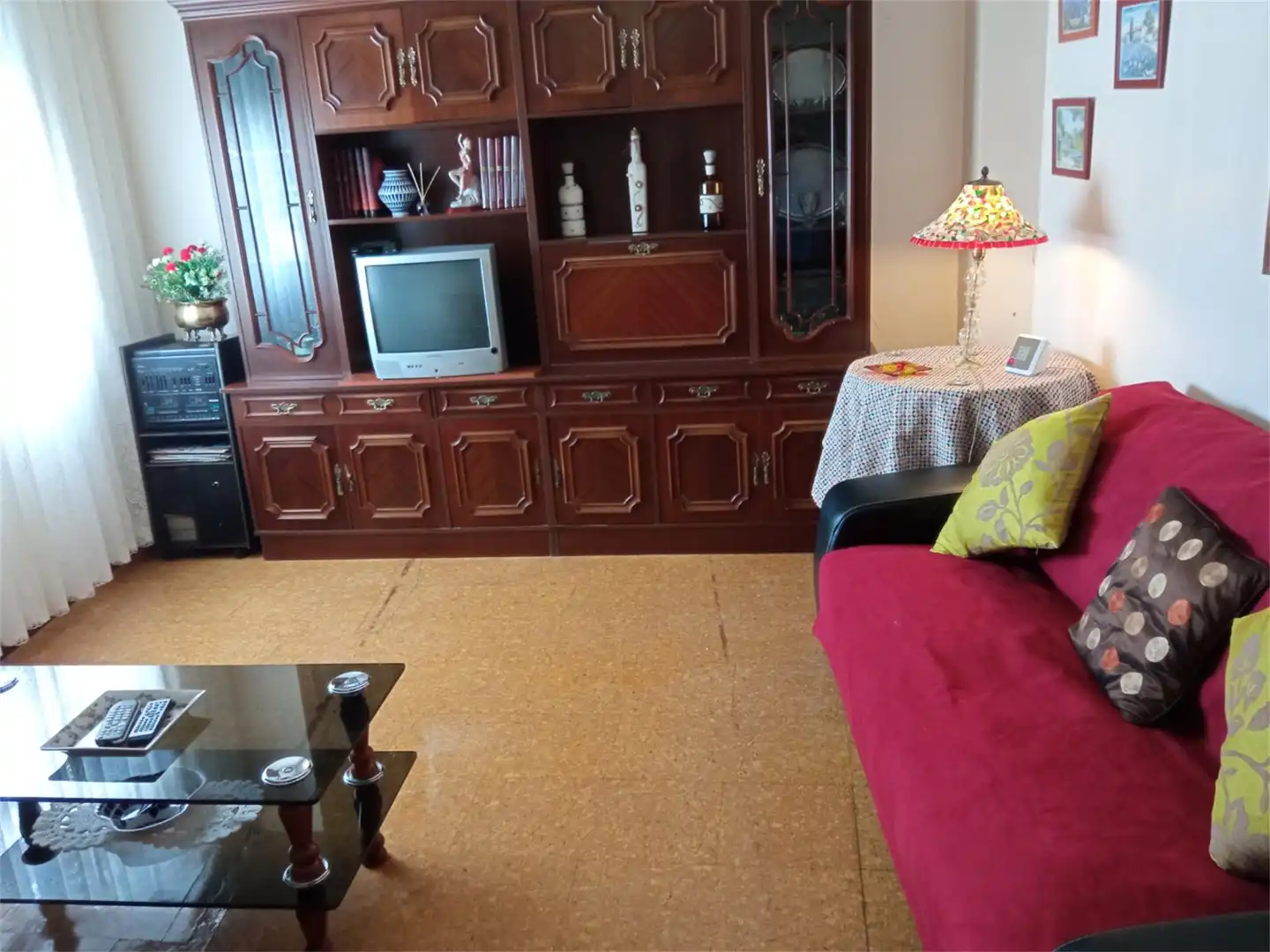 Sala de estar de Casa o chalet de alquiler en Cariño con Jardín privado, Parquet y Amueblado