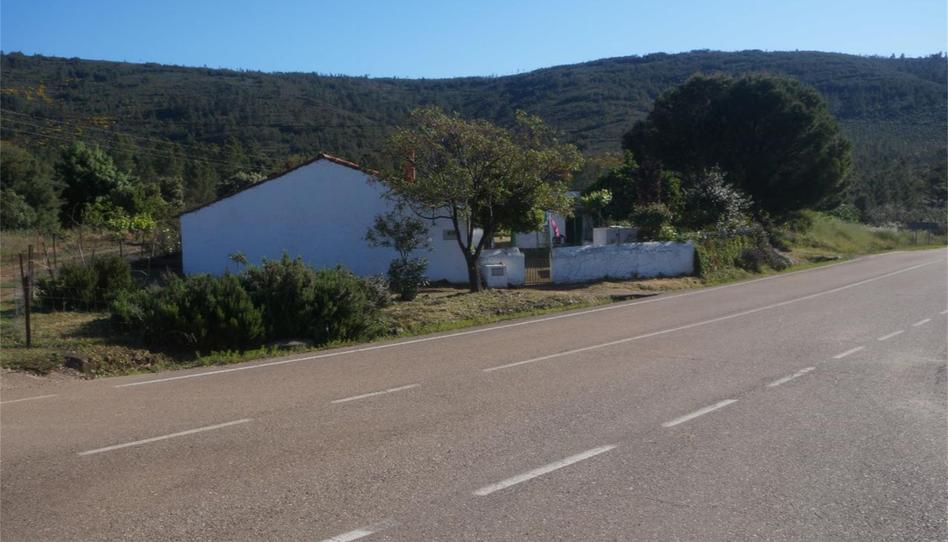 Country house for sale in La Rabaza, La Codosera, Badajoz - image 1 Photo 1 of Country house for sale in La Rabaza, La Codosera, Badajoz