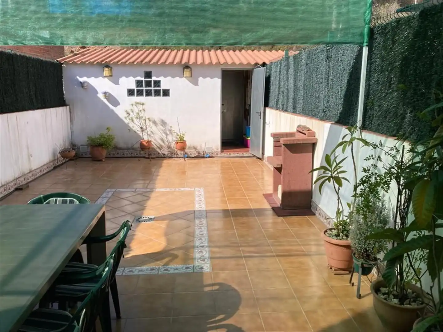 Terrasse von Einfamilien-Reihenhaus zum Verkauf in Calañas mit Klimaanlage, Terrasse und Abstellraum