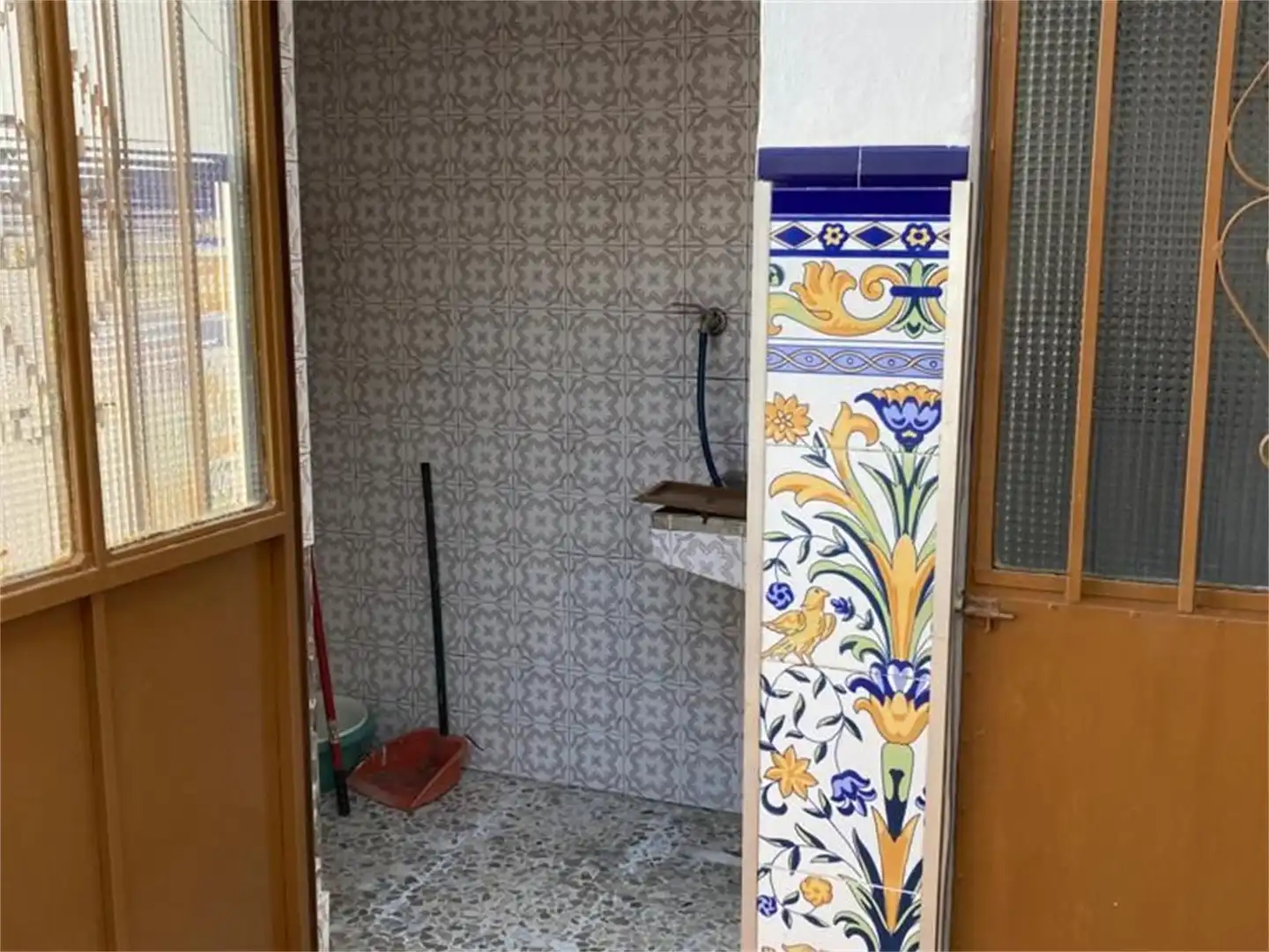 Baño de Casa adosada en venta en La Puebla de los Infantes