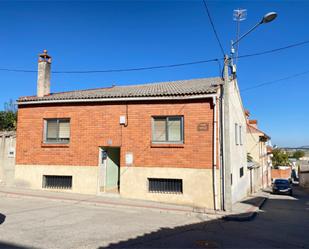 Exterior view of Country house for sale in Olmedo