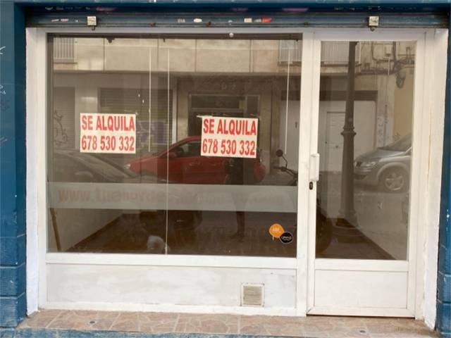 Local comercial en Alquiler en Carlos Pareja, . en Centro - Sagrario
