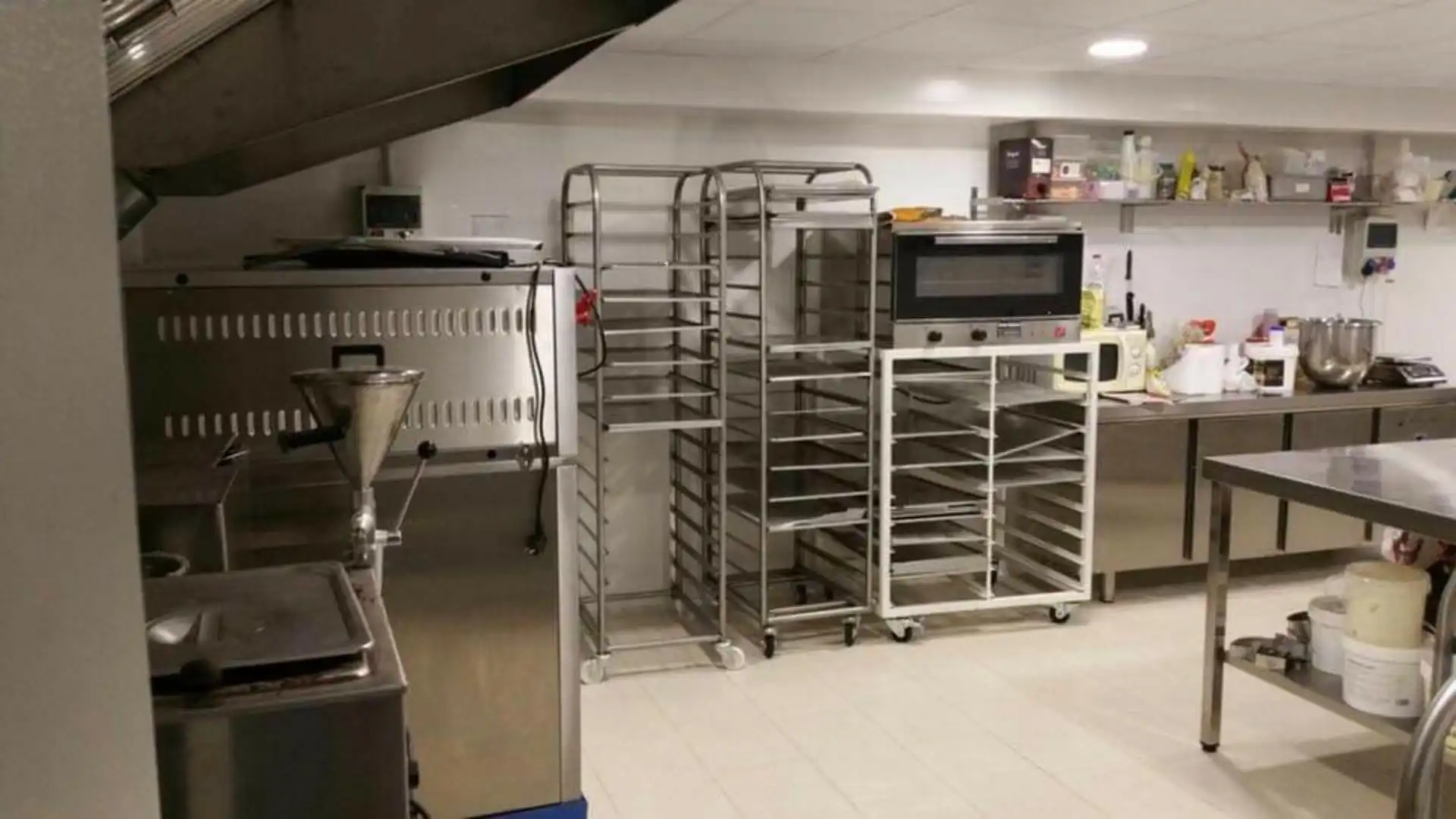 Kitchen of Commercial properties for rent in Tocina  with Air Conditioner and Heating