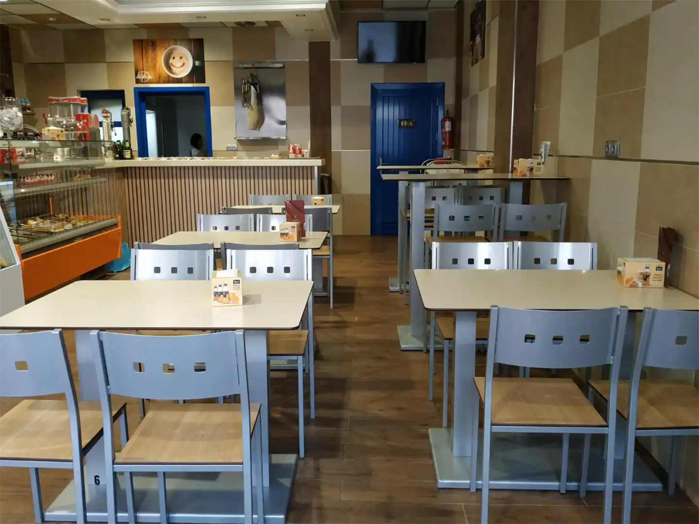 Commercial properties for rent in Tocina  with Air Conditioner and Heating