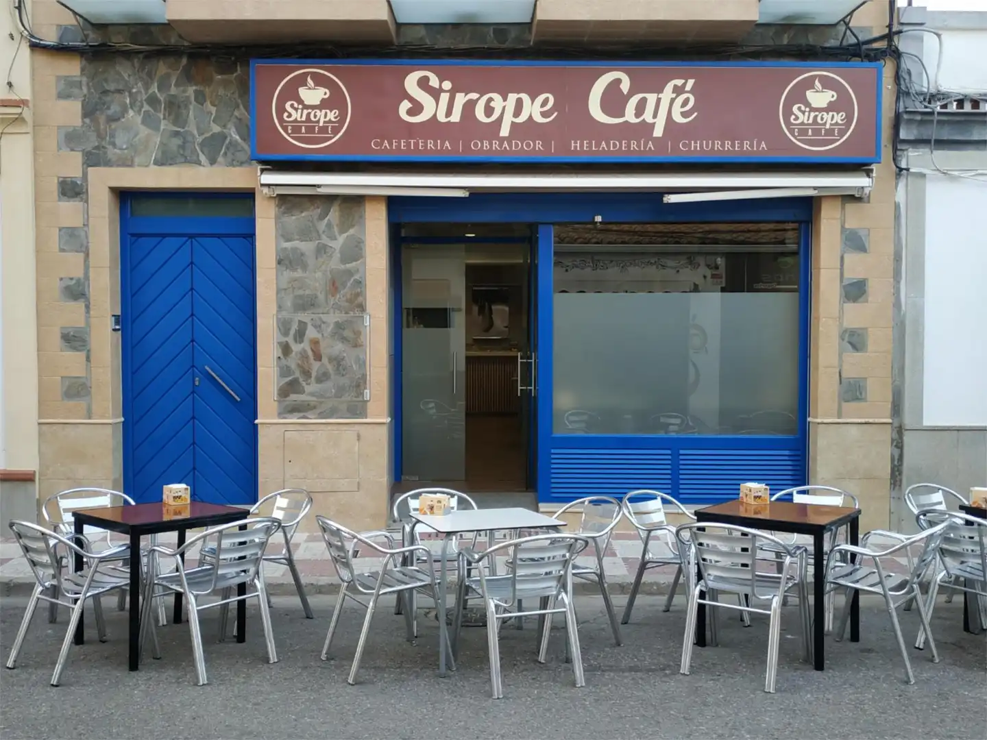 Commercial properties for rent in Tocina  with Air Conditioner and Heating