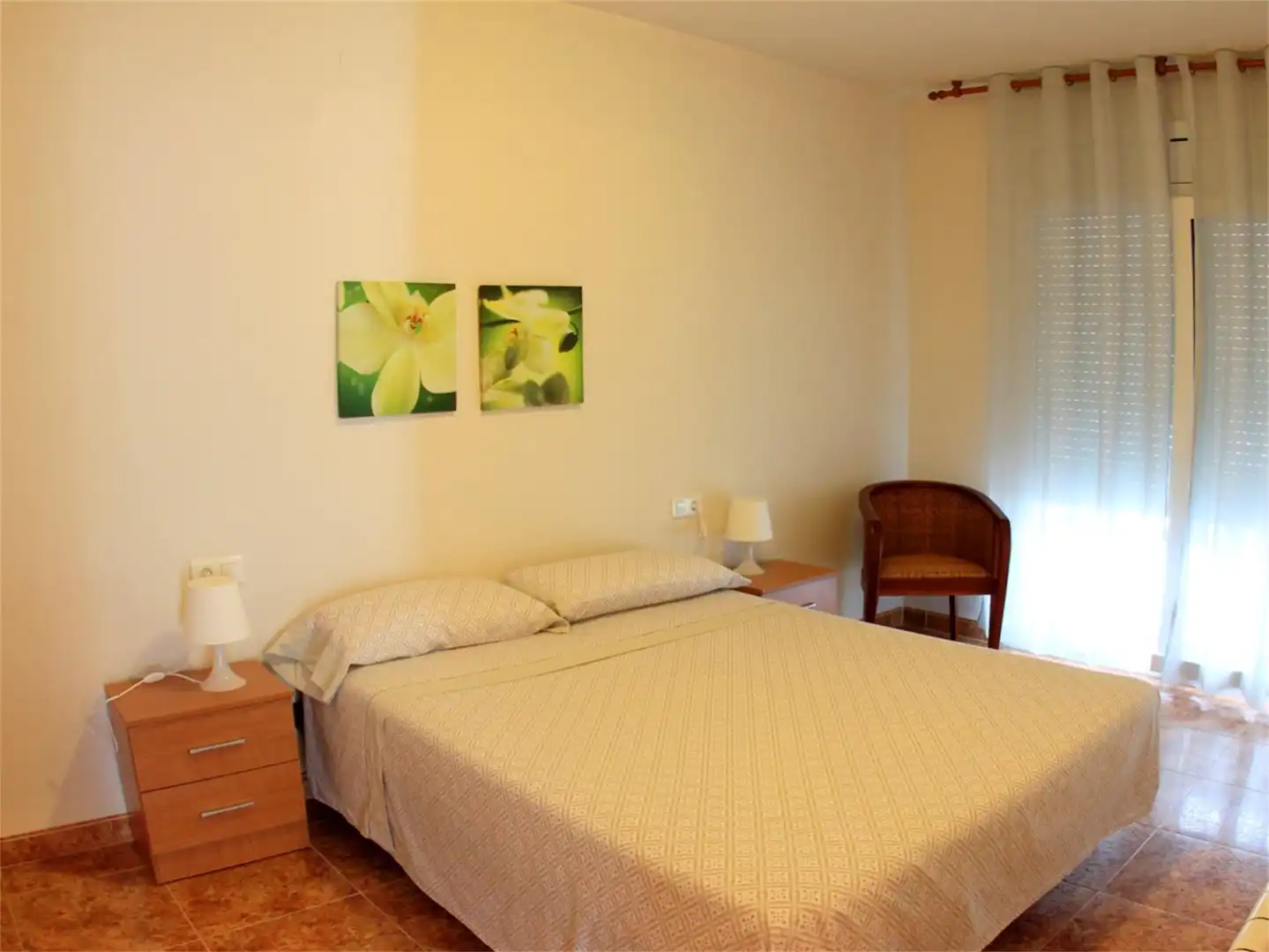 Casa o chalet en venta en Carrer Ginesta, L'Ametlla de Mar pueblo Habitación de Casa o chalet en venta en L'Ametlla de Mar con Terraza, Piscina y Balcón