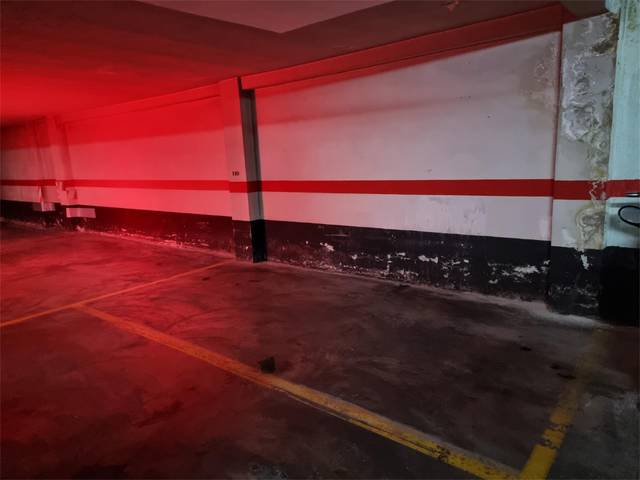 Garaje en Alquiler en Plaza Alquería Nova en La Llum